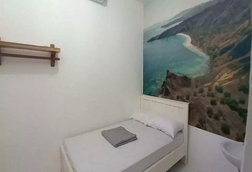 Hotelli Oyo 90974 Homestay Golo Koe Sejahtera