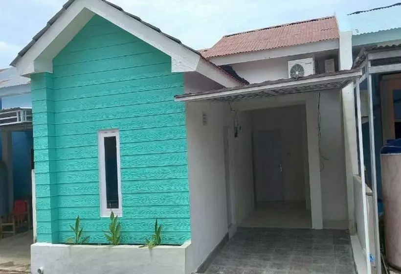Hotelli Oyo 90974 Homestay Golo Koe Sejahtera