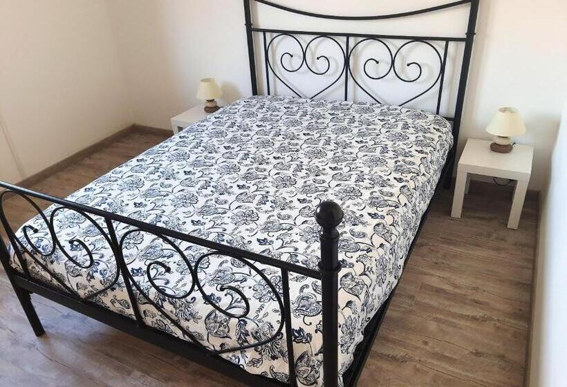 Appartement Spacieux Carpentras + Balcon