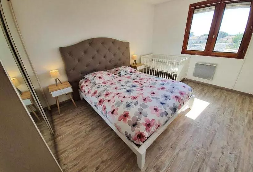Appartement Spacieux Carpentras + Balcon