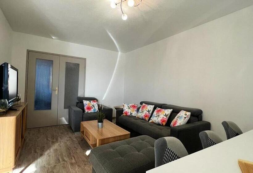 Appartement Spacieux Carpentras + Balcon