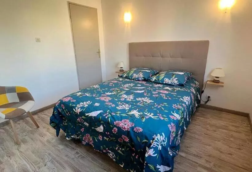 Appartement Spacieux Carpentras + Balcon