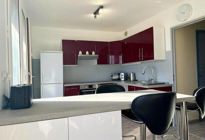 Appartement Spacieux Carpentras + Balcon