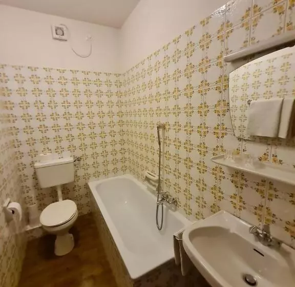 تختخواب و صبحانه Gasserhof Bozen