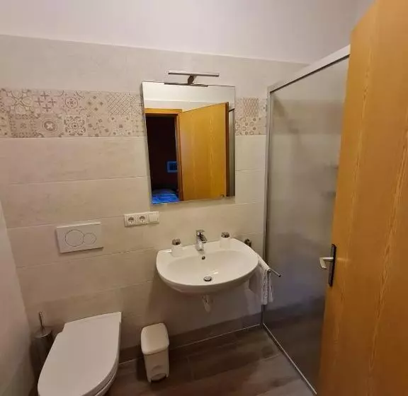 تختخواب و صبحانه Gasserhof Bozen