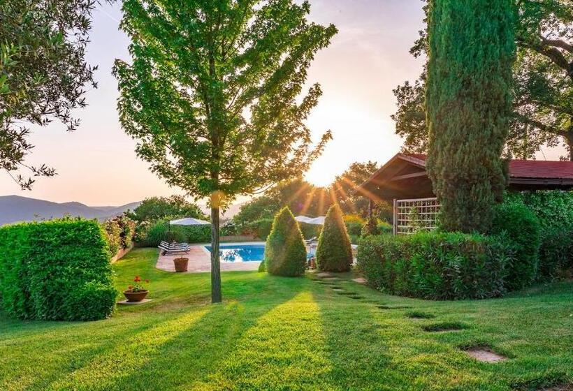 Casal Parro 6, Emma Villas