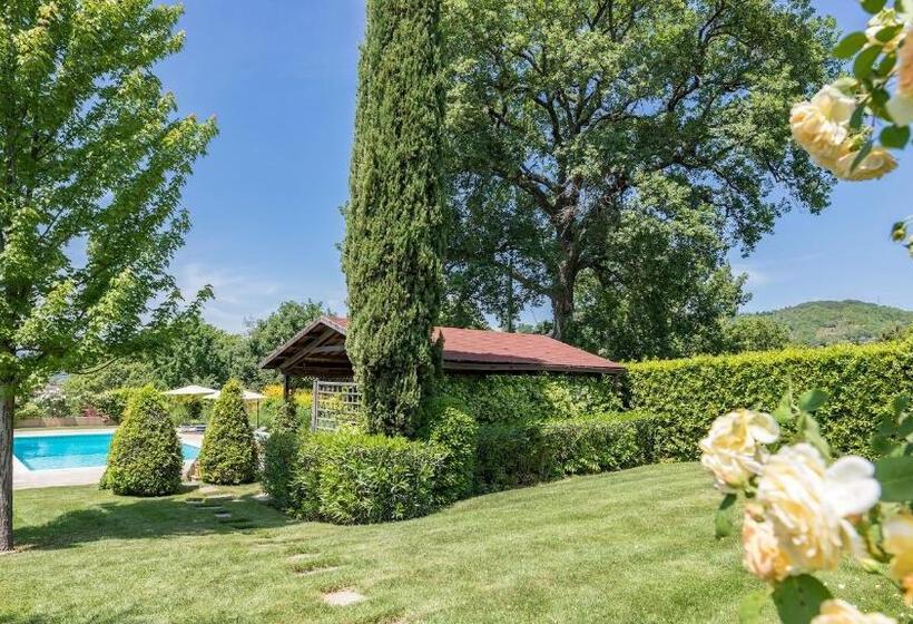 Casal Parro 6, Emma Villas