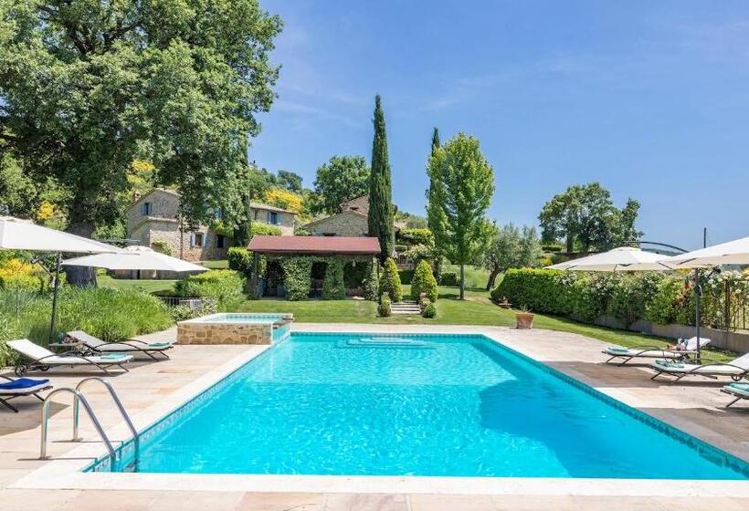 Casal Parro 6, Emma Villas