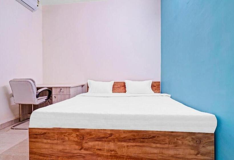 Collection O Hotel Dream Connect