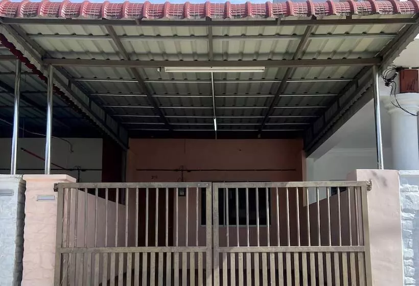 ホテル Oyo Home 90382 Chaah Homestay 2