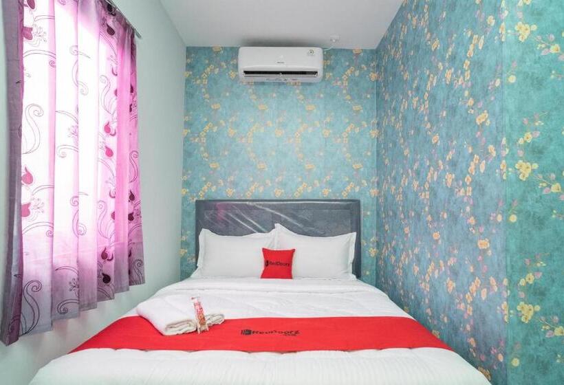 Hotel Reddoorz Plus Near Itc Cempaka Mas 2