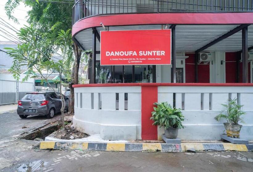 Hotel Reddoorz Plus Near Itc Cempaka Mas 2