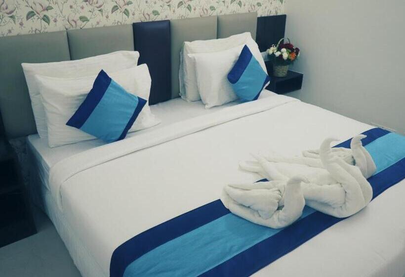 בית מלון כפרי The Green Path Eco