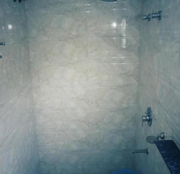 בית מלון כפרי The Green Path Eco