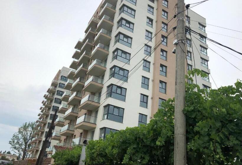 Marvelous 4 Room Penthouse Rooftop Terrace W14+w15