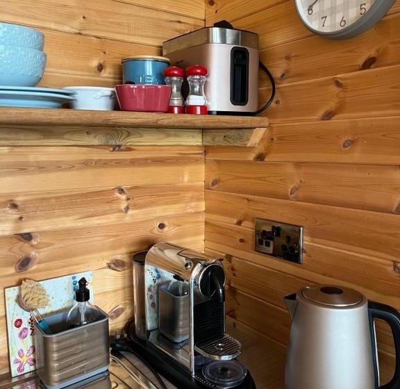 Self Contained Garden Studio With Stunning Views