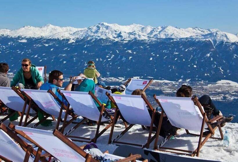 Super Central City Appartement With Free Parking