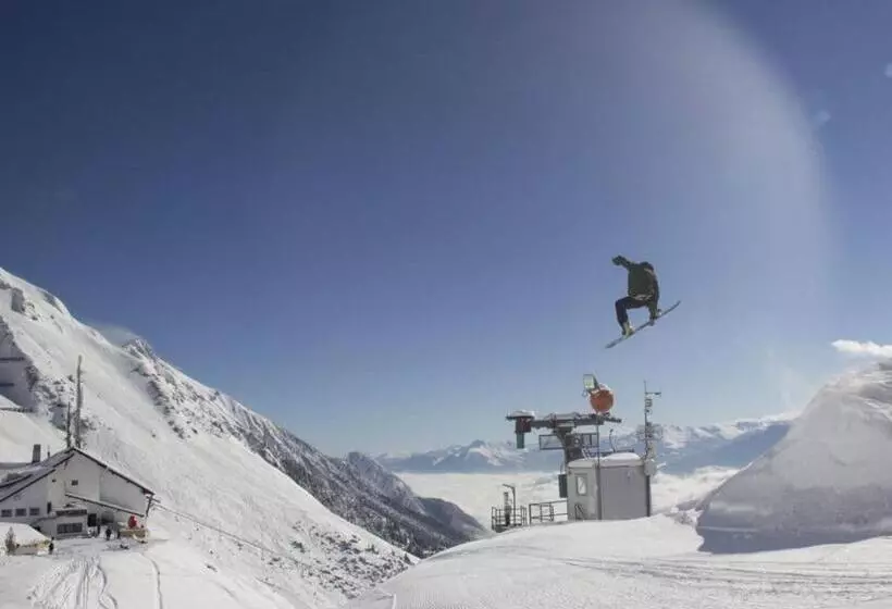 Super Central City Appartement With Free Parking