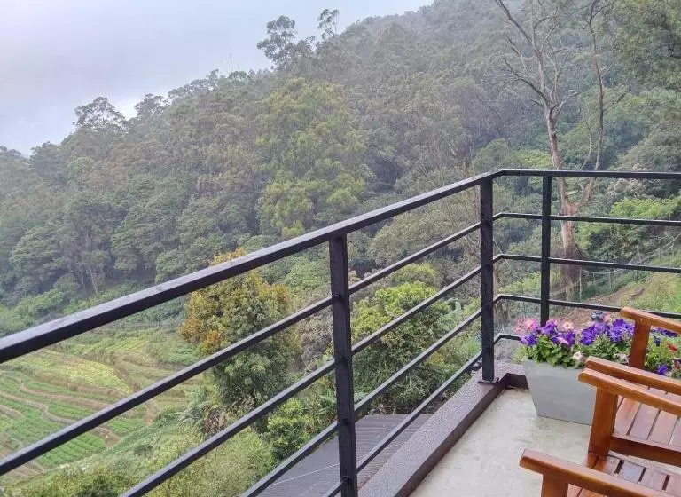 Hotelli Icy Falls   Ohiya