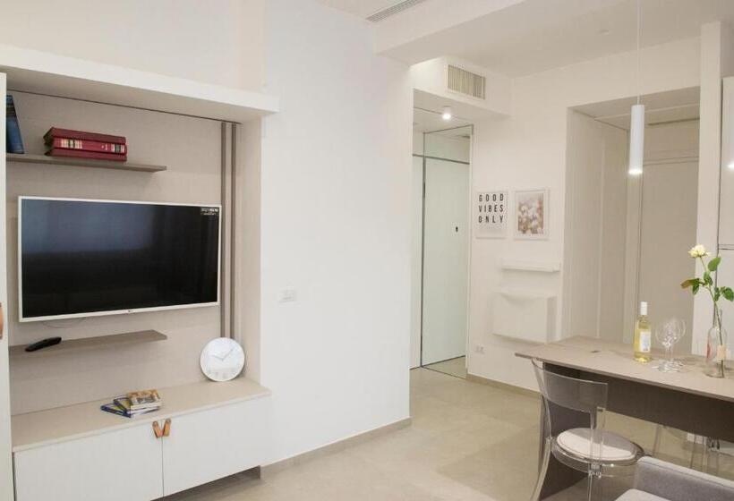 Leflole B&b Sleep And Go Out