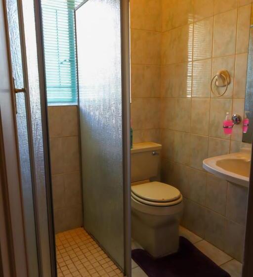 Pension Georeen Guest House