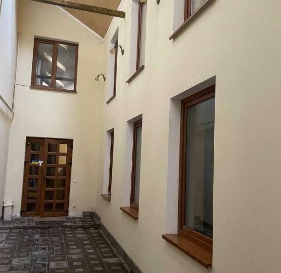 مبيت وإفطار відпочинковий комплекс,міні готель старий дворик