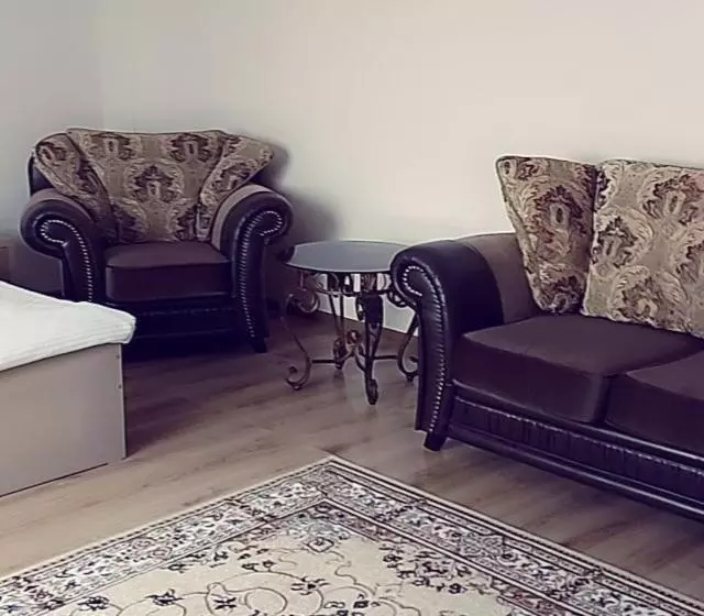 هتل дар ай