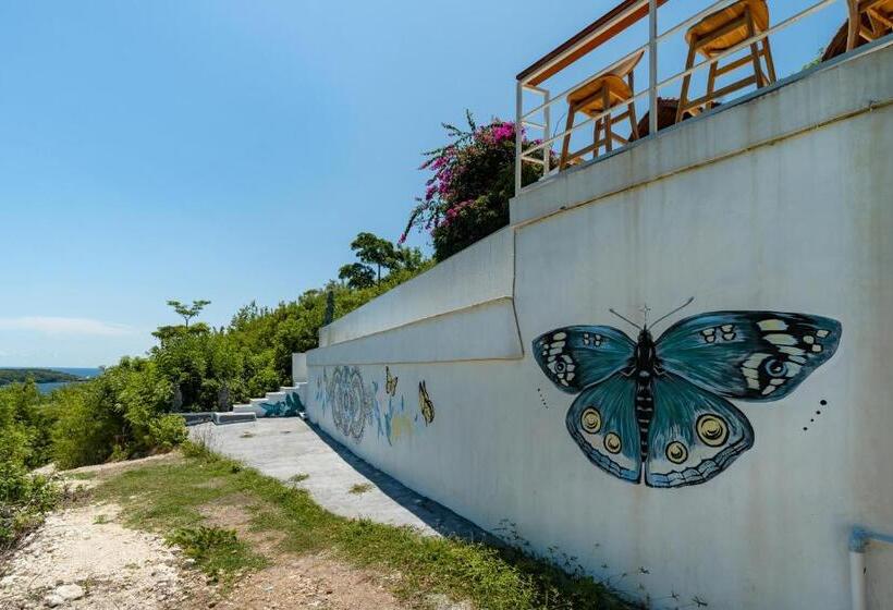 호텔 Butterfly Villas Nusa Ceningan