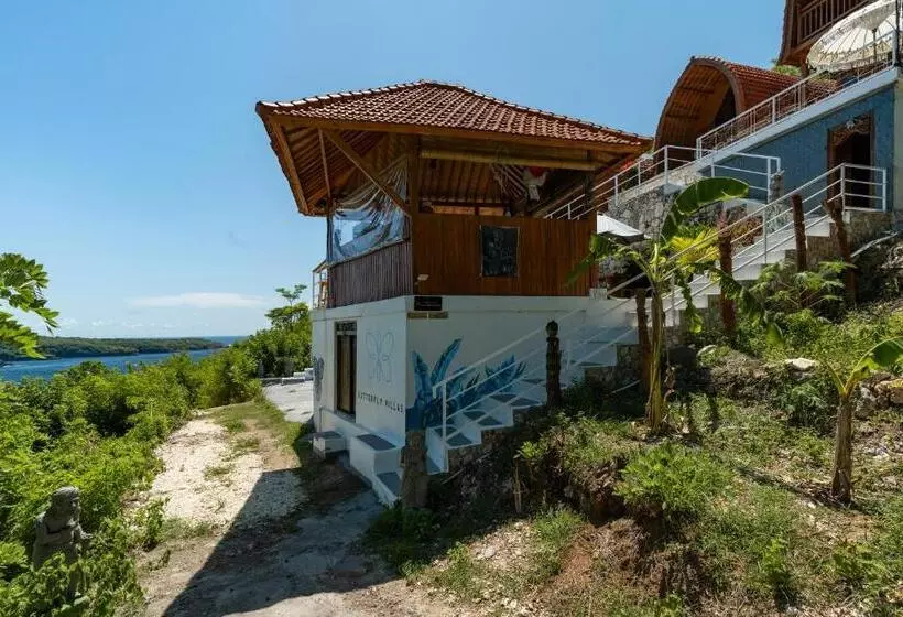 Hotelli Butterfly Villas Nusa Ceningan