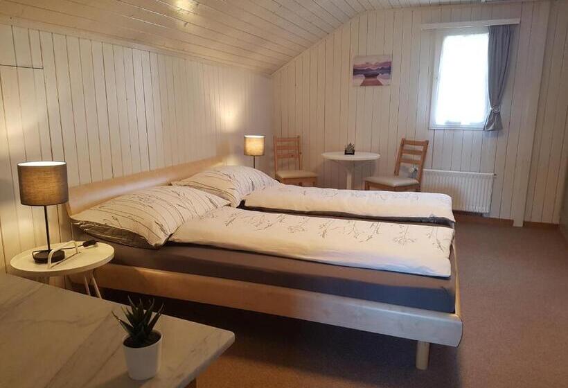 بنسيون Casa Crap