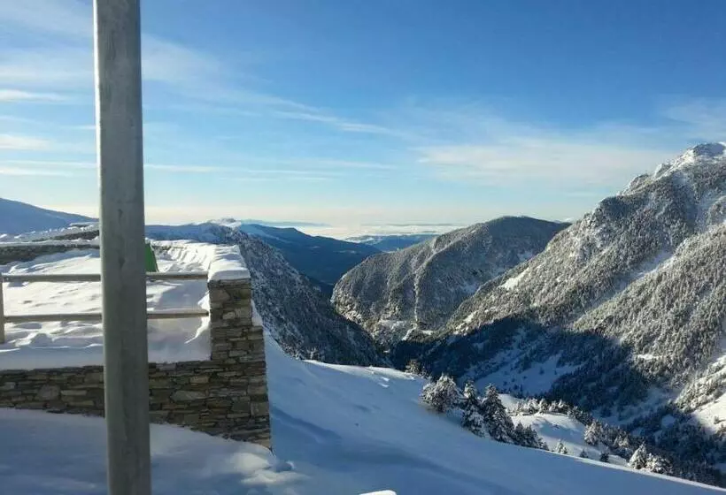 Alberg Núria Xanascat