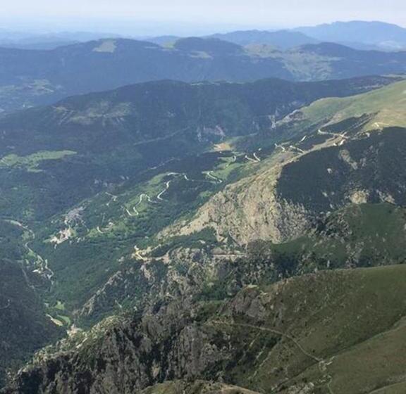 Alberg Núria Xanascat