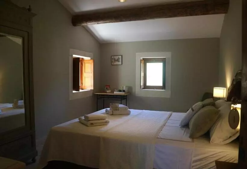 Aamiaismajoitus (B&B) Mas Du Rollier Chambres D Hôtes