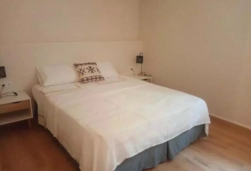 Aamiaismajoitus (B&B) Mas Du Rollier Chambres D Hôtes