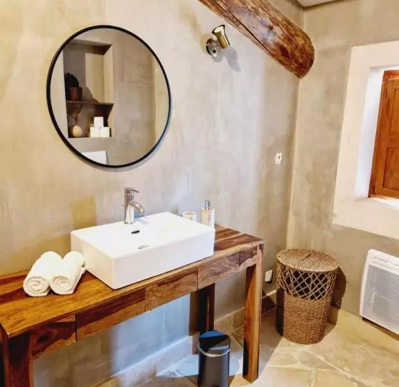 Aamiaismajoitus (B&B) Mas Du Rollier Chambres D Hôtes