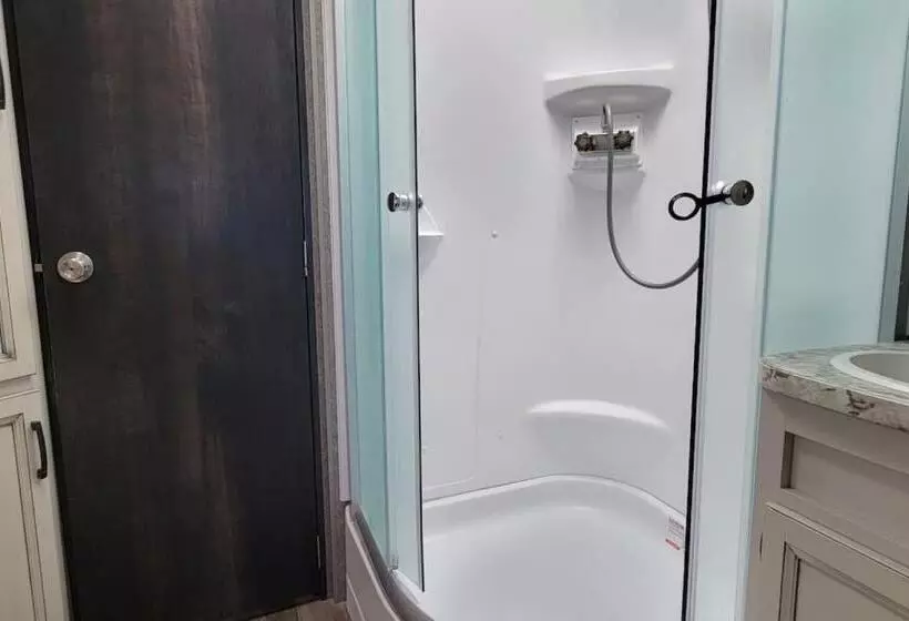 Brand New Rv Bay Front