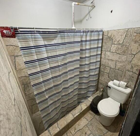 Cocos House, Drake Bay