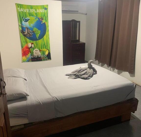 Cocos House, Drake Bay