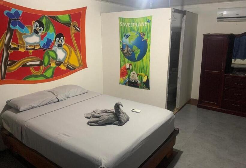 Cocos House, Drake Bay