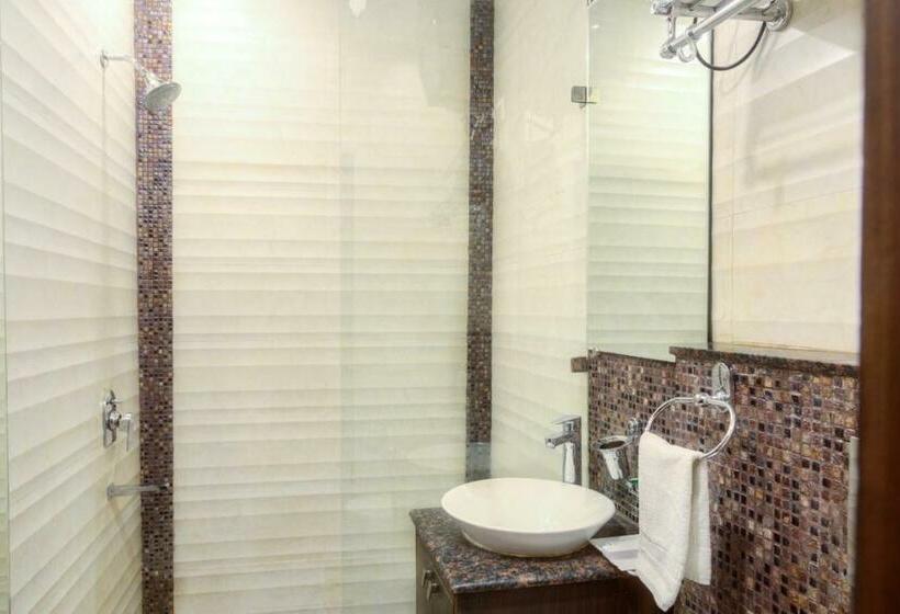 Отель Dreamland Chandigarh