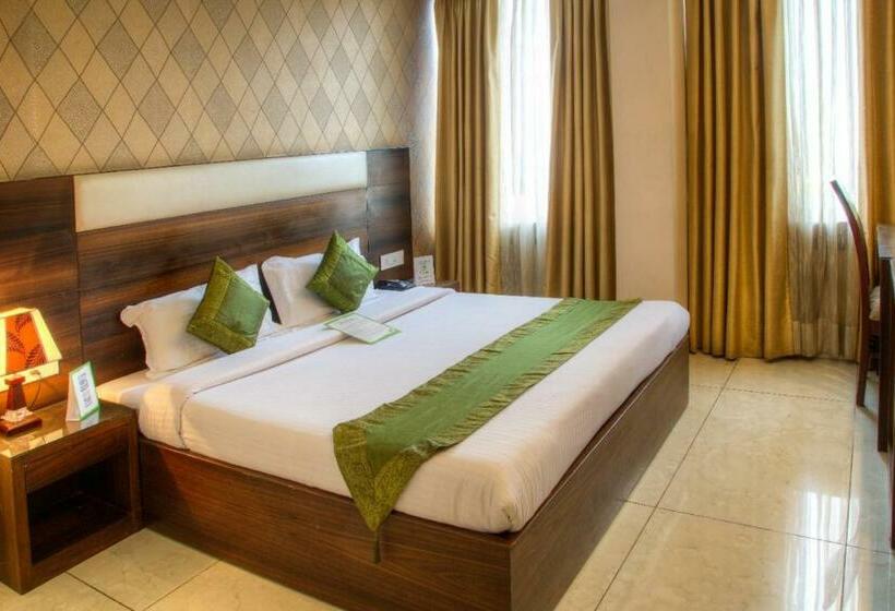 Отель Dreamland Chandigarh