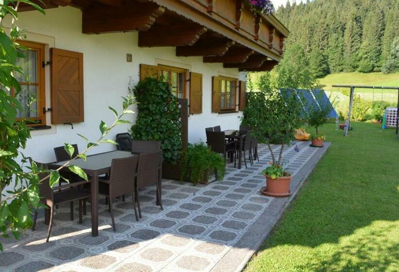 בית מלון כפרי Gästehaus Glaagut Familie Hain