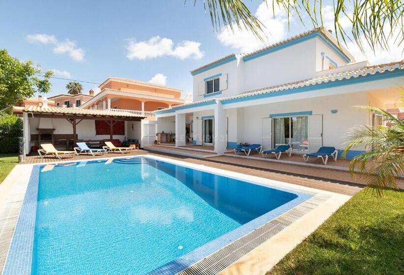 پانسیون Casa Azul