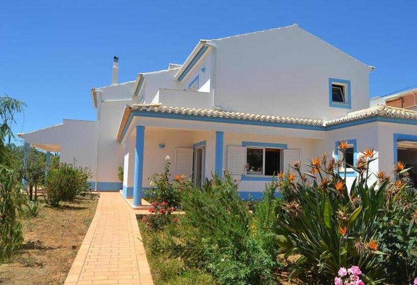 پانسیون Casa Azul