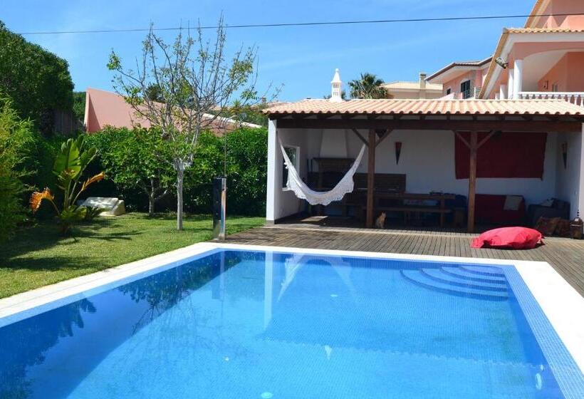 پانسیون Casa Azul