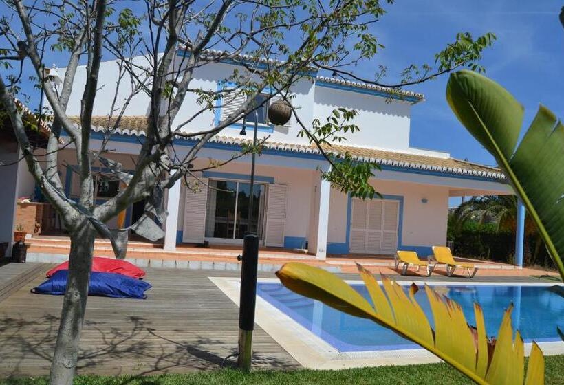 پانسیون Casa Azul