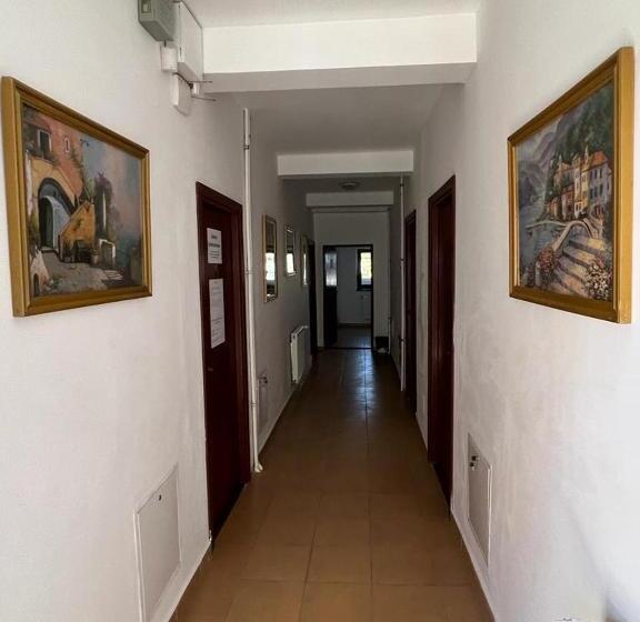 Pensió Vila Sabarel