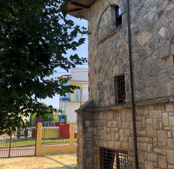 Pensió Vila Sabarel