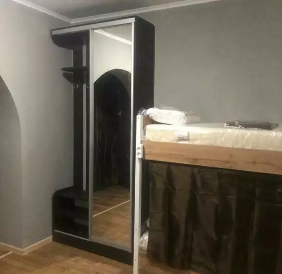 Ararat Borschagovskaya Hostel Kyiv