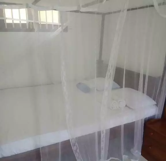 Aamiaismajoitus (B&B) Sunhill Rest Hiriketiya